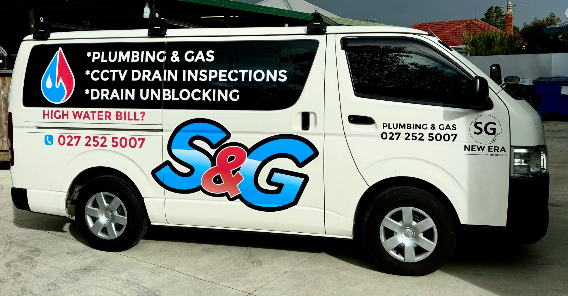 Toyota HiAce Signage in Auckland