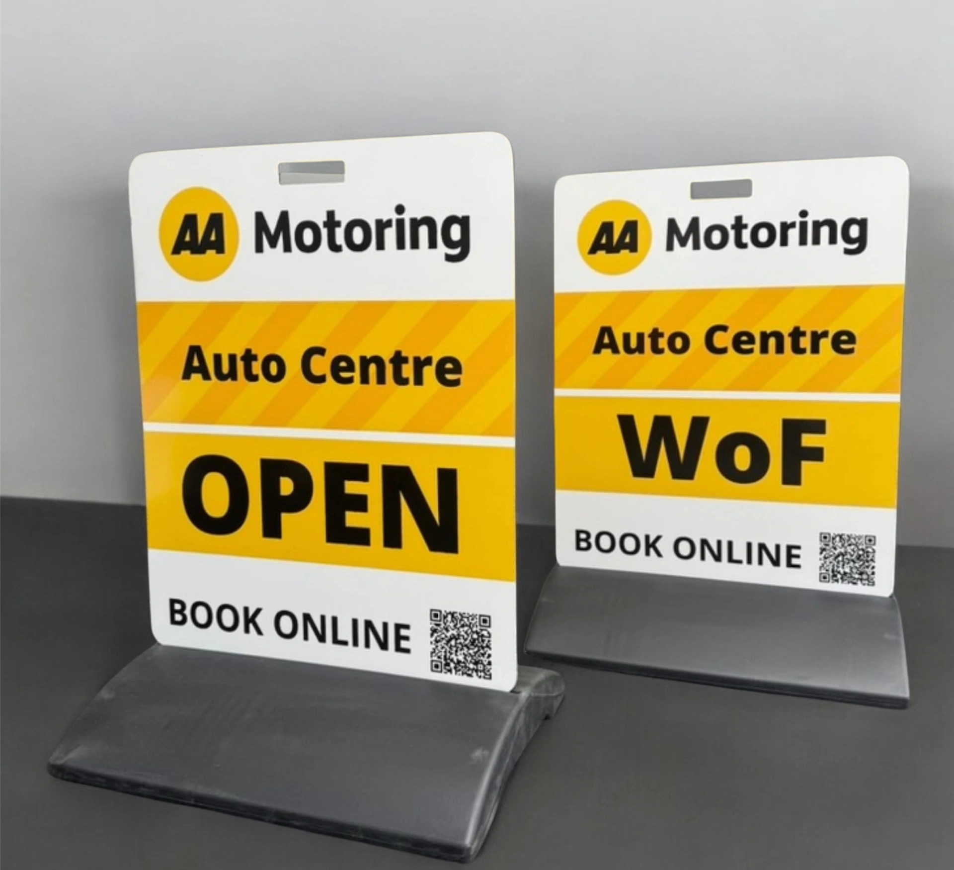 AA Motoring footpath sign in Auckland