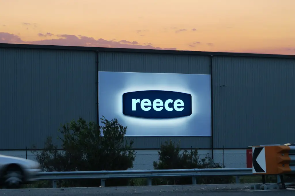 Durable outdoor business sign in Auckland